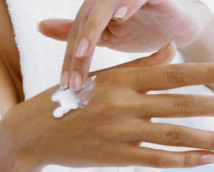 Ефективні мазі від шкірного свербежу на шкірі: способи застосування