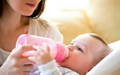 Змішане вигодовування і можливі причини запорів у немовлят