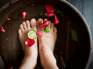 Ефективні народні засоби від пітливості ніг: методи приготування, рецепти