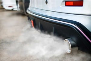 Вихлопні гази – шкода, симптоми і ознаки отруєння вихлопами від автомобіля, надання першої медичної допомоги
