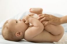 У немовляти водянистий стілець на грудному вигодовуванні (гв): що робити, якщо у новонародженої дитини пронос водою, лікування