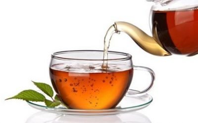 Міцний чай при проносі: чорний, зелений, допомагає і який чай пити від діареї у дорослого – з цукром чи без