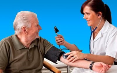 Артеріальний тиск у літніх людей: гіпертонія в 65 і 90 років