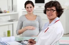 Чому виникають згустки крові при вагітності на ранніх термінах