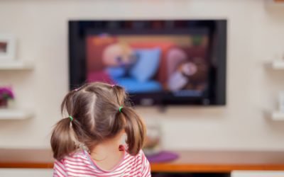 Можна дитині дивитися телевізор: нюанси різного віку