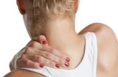 Лишай на шиї: причини, симптоми і лікування