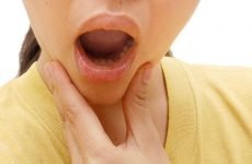 Болить щелепа при відкритті рота: причини і методи лікування