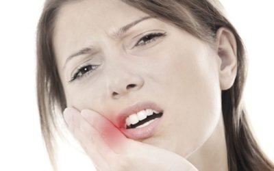 Біль у роті: причини і що з цим робити?