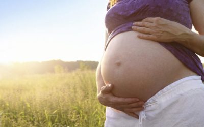 Небезпечні виділення на пізніх термінах вагітності — можливі причини секреції