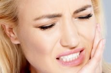 Зубна паста для чутливих зубів: склад, аспекти вибору і відгуки