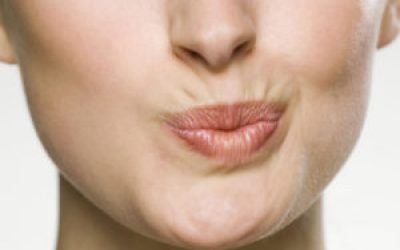 Методи корекції кісетний зморшки над верхньою губою