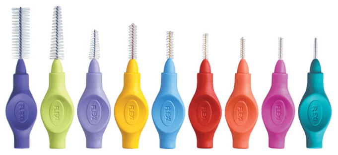 Засоби гігієни порожнини рота: види засобів по догляду за зубами