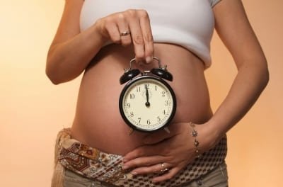 Завмерла вагітність на пізньому терміні: причини і симптоми виникнення на великому терміні