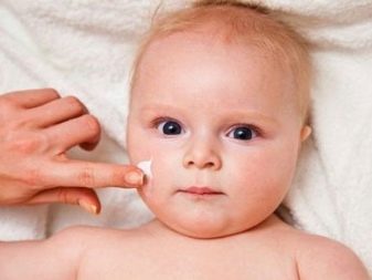 Пітниця у дітей (28 фото): як виглядає і чим лікувати пітницю у новонароджених в домашніх умовах, симптоми і профілактика