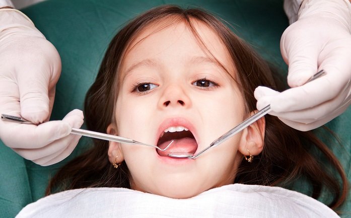 Чим знеболити зубну біль у дитини: ефективні лікарські засоби від зубного болю