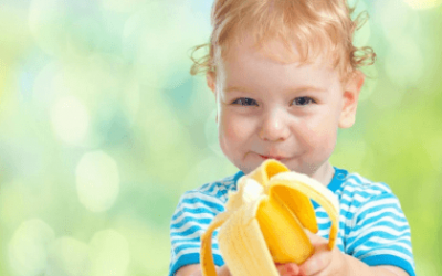 Чи можна дитині давати банан і з якого віку