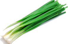 Чим корисний зелений лук для здоров’я