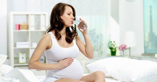 Що можна вагітним від проносу: пити, їсти