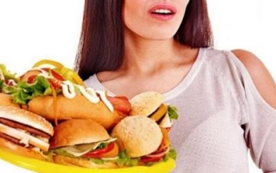Важкість у шлунку після їжі: причини, що робити, лікування