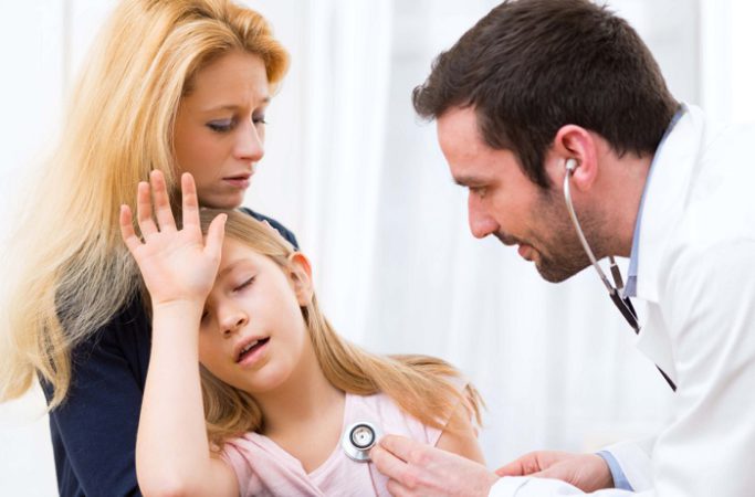 Непритомність у дітей: симптоми, причини, діагностика та лікування