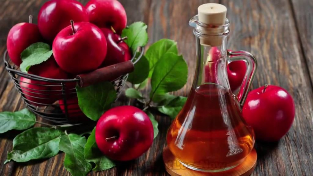 Яблучний оцет при дерматитах: застосування, користь, рецепти