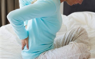 Біль у спині вранці або вночі: в чому причина? як зняти біль