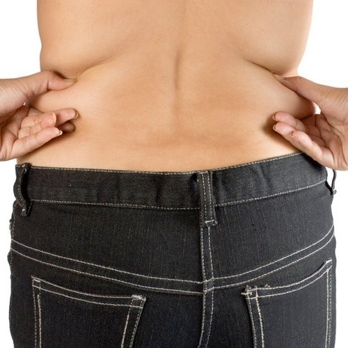 Жир на спине у женщин: как избавиться от проблемы