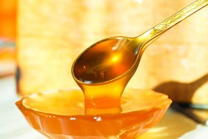 Можна отруїтися медом: симптоми та перша мед допомога при передозуванні, мед при харчовому отруєнні